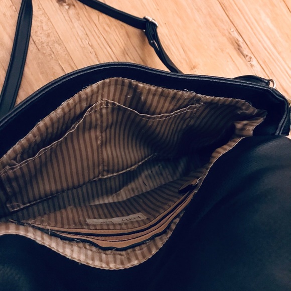 Kelly & Katie Crossbody Foldover Bag - Picture 6 of 11